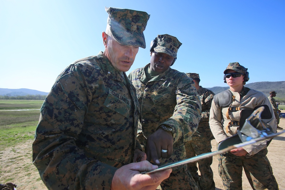 1st MLG commanding general visits Marines during 2014 Western Division matches