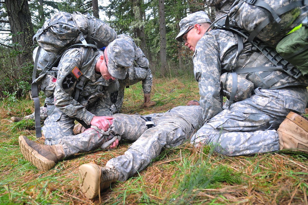 Soldiers endure rain, water for silver spurs