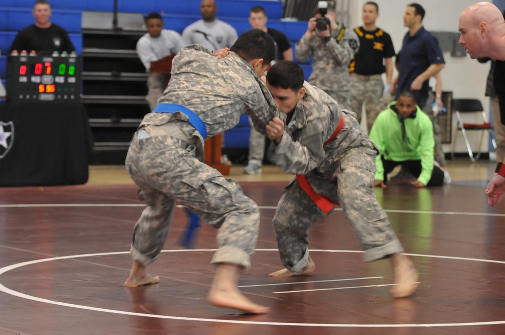 210th FA Brigade combatives team dinner and 2ID tournament