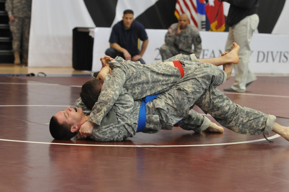 210th FA Brigade combatives team dinner and 2ID tournament