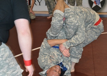 210th FA Brigade combatives team dinner and 2ID tournament