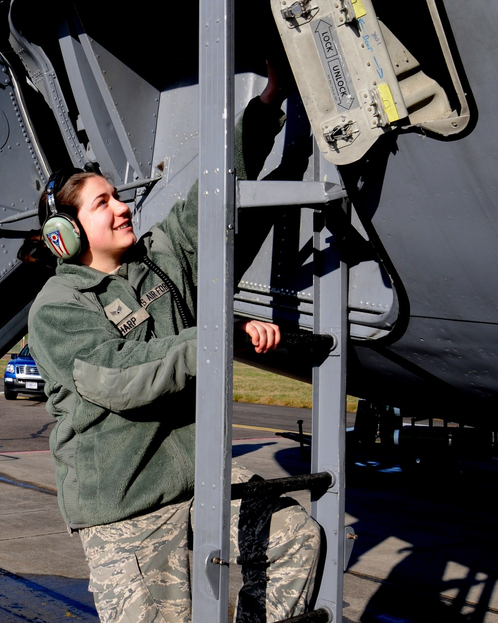 100th AMXS keeps jets in sky