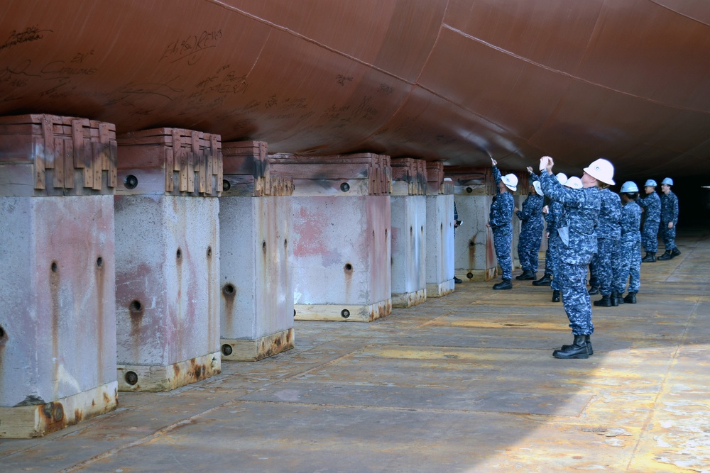 USS Green Bay Hull Signing