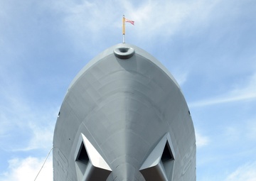 USS Green Bay Hull Signing