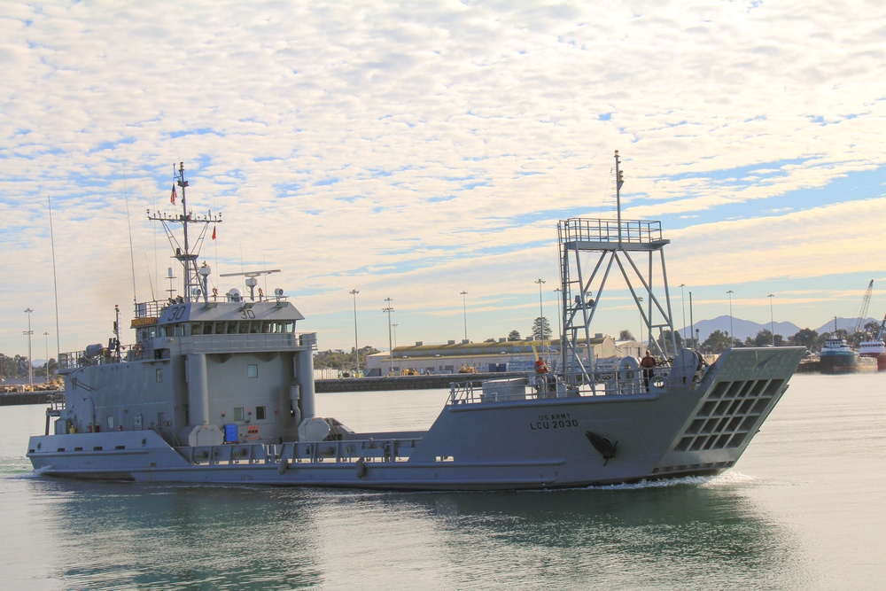 481ST TC (Heavy Boat) departs for JLOTS 2014