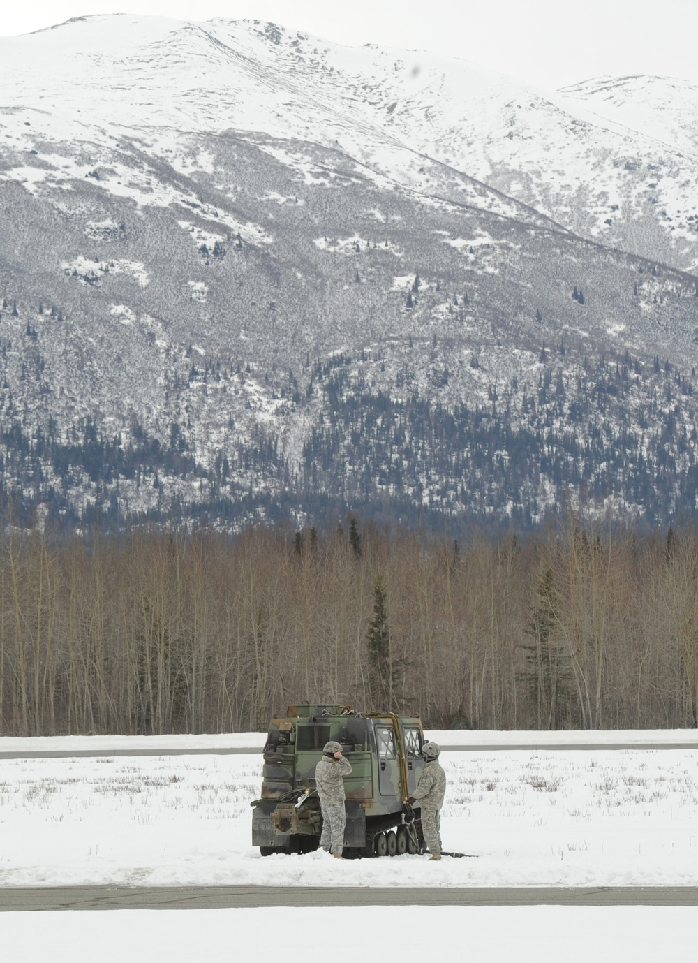 Sling load operations on JBER