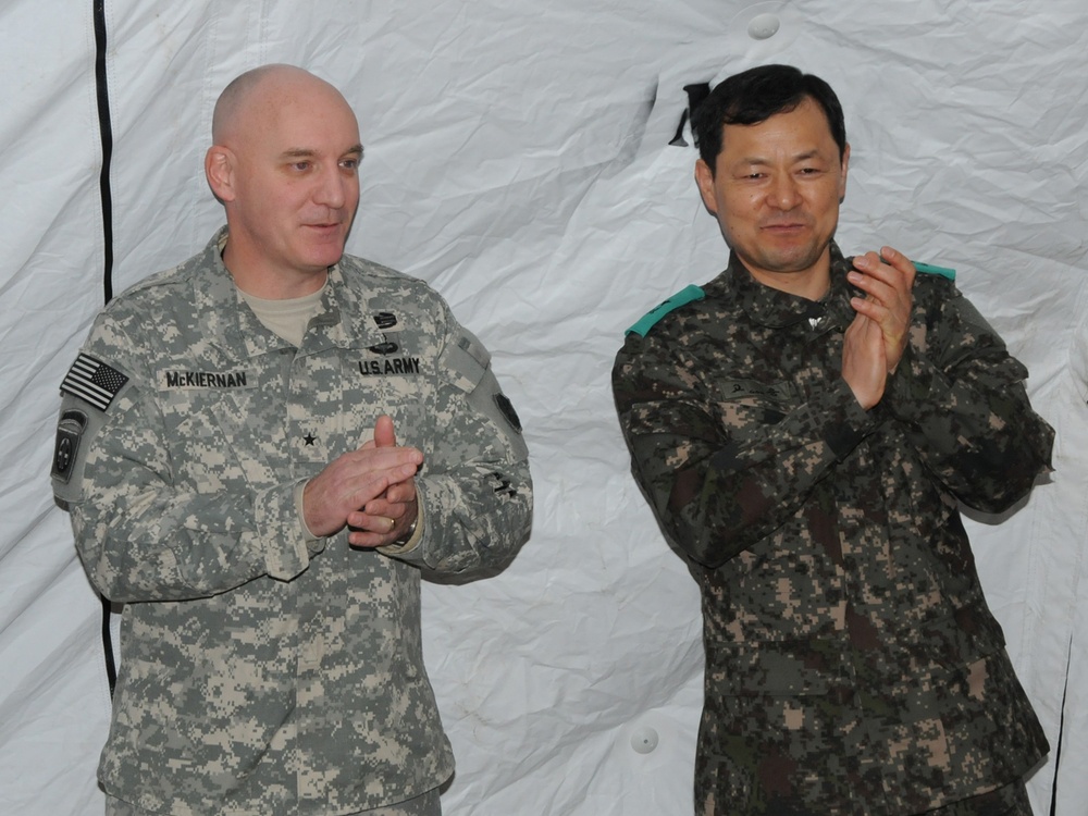 Former 82nd Airborne general lands in Korea