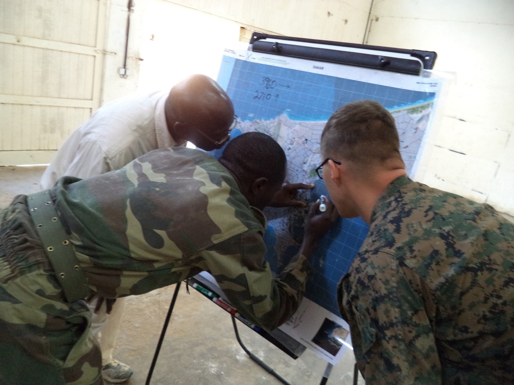 Kentucky Marine trains Senegalese Commandos