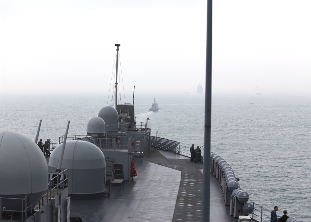 USS Blue Ridge conducts a port visit in Hong Kong