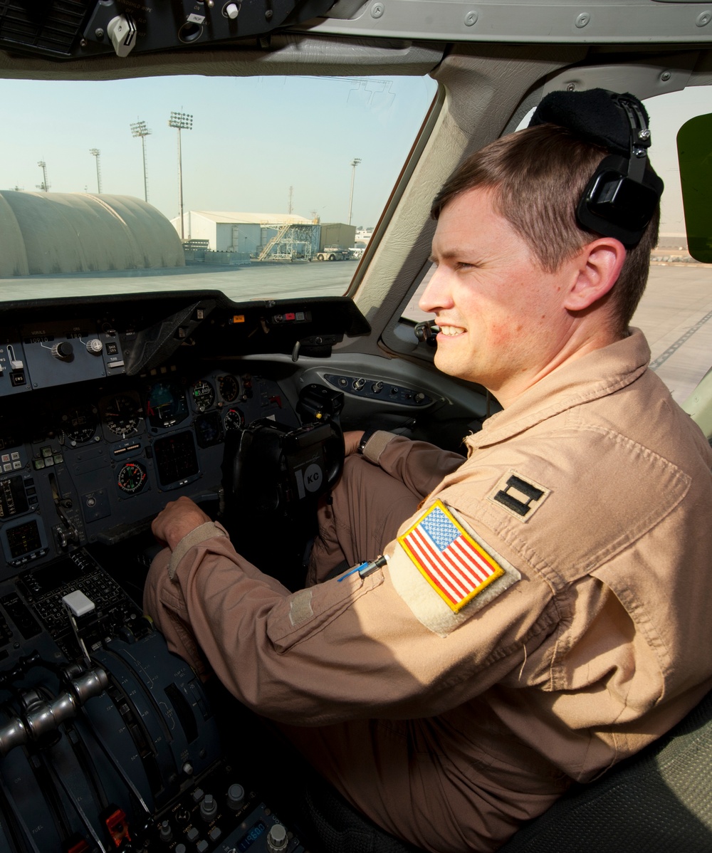 KC-10 crew recounts highlights of deployment, OEF missions