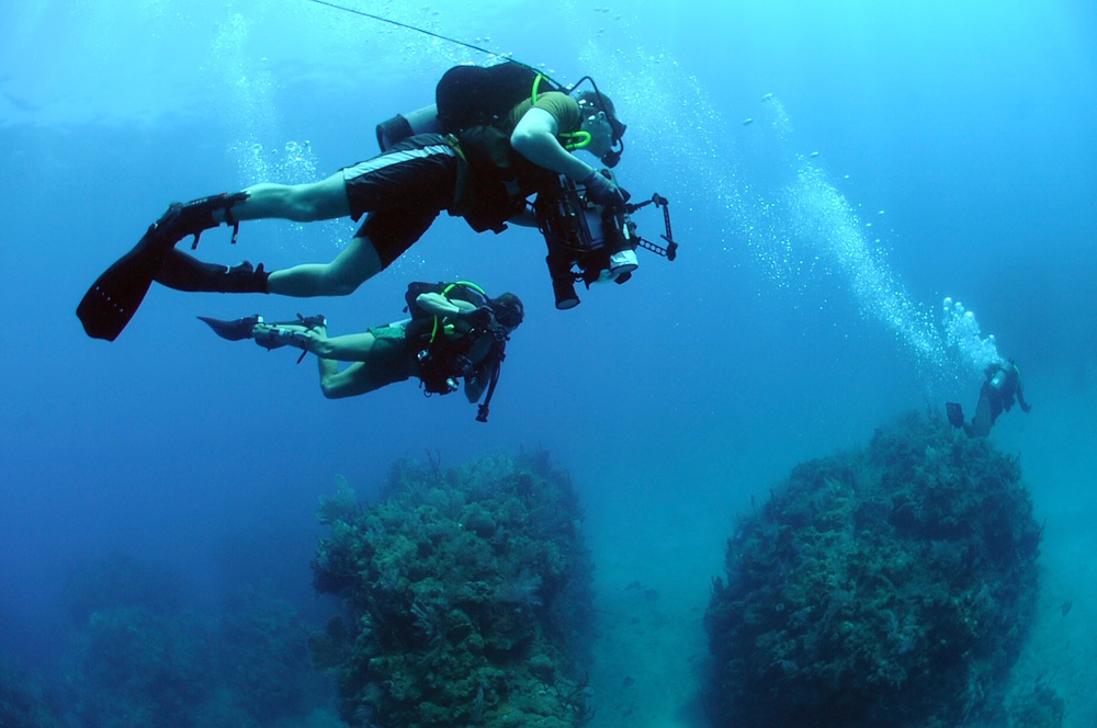 Cuban underwater photography training