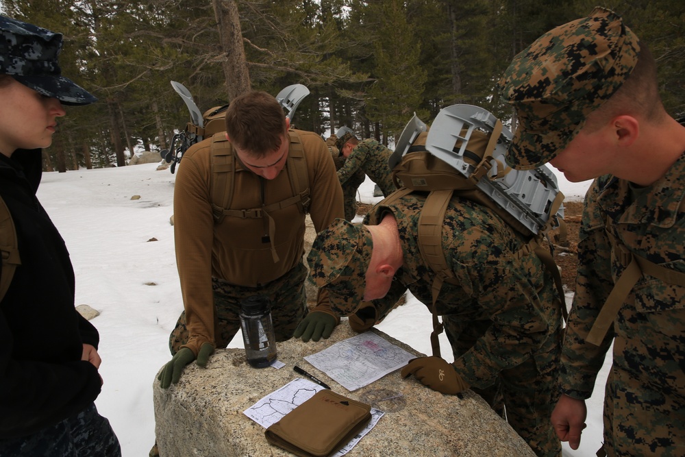 MCMWTC hosts NCO course