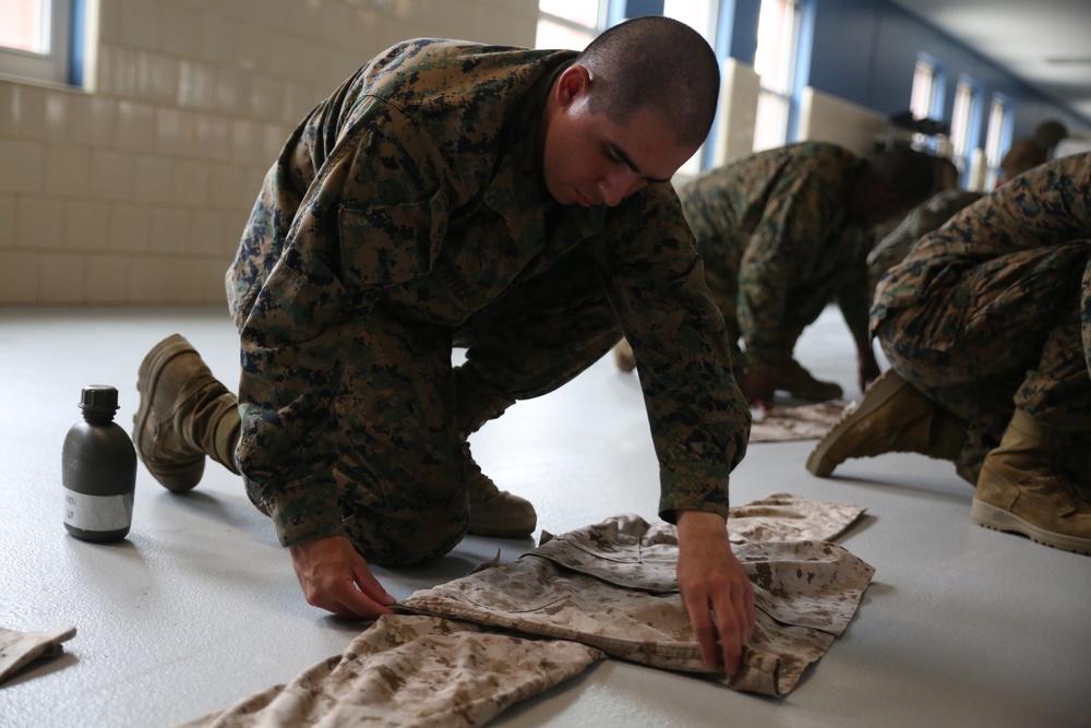 Photo Gallery: Rolling sleeves comes back to recruit training on Parris Island