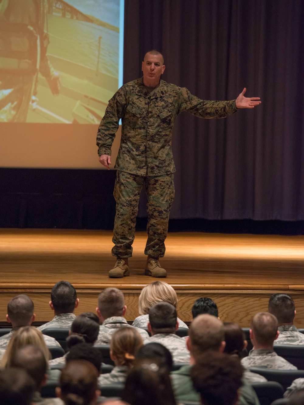 SEAC tours Air Combat Command