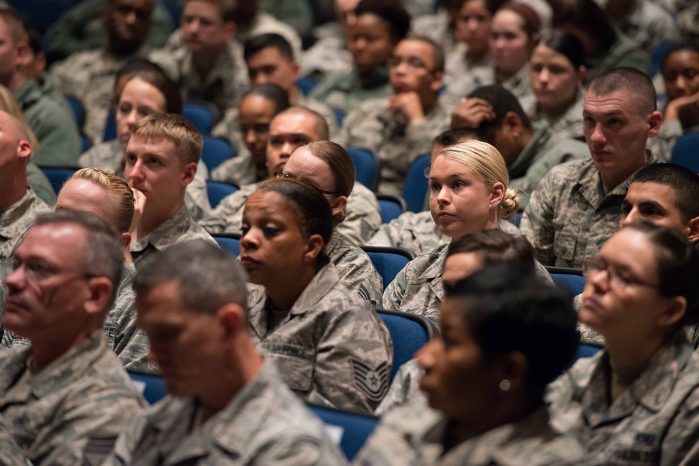 SEAC tours Air Combat Command