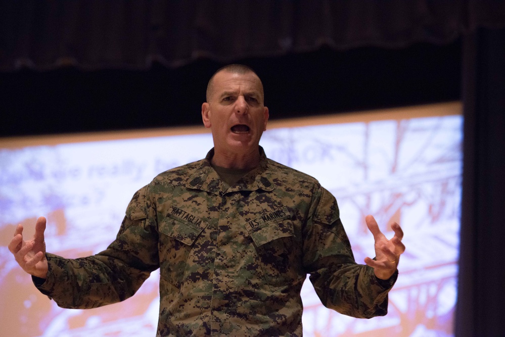 SEAC tours Air Combat Command