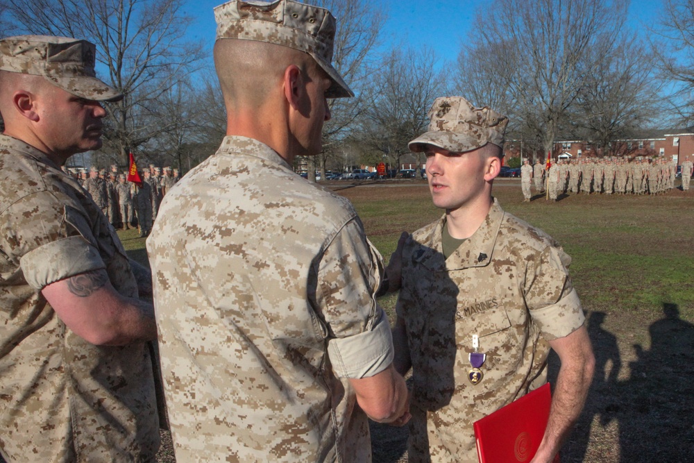 Ohio Marine receives Purple Heart