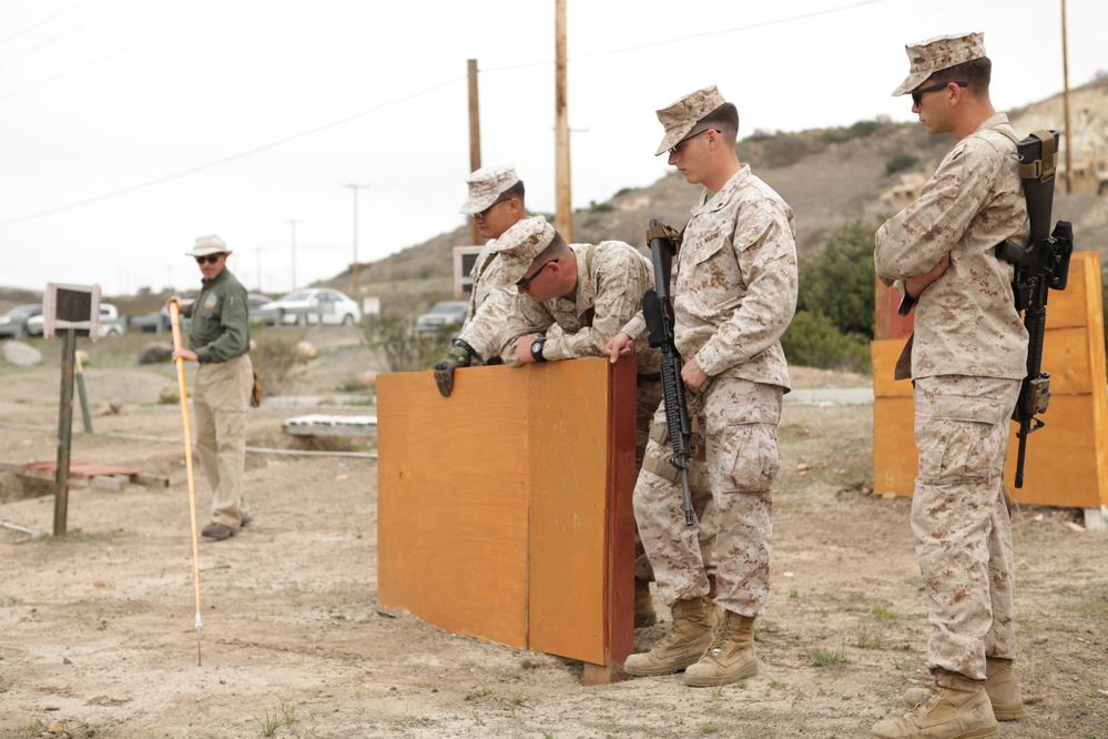 1st Law Enforcement Battalion conducts IED training