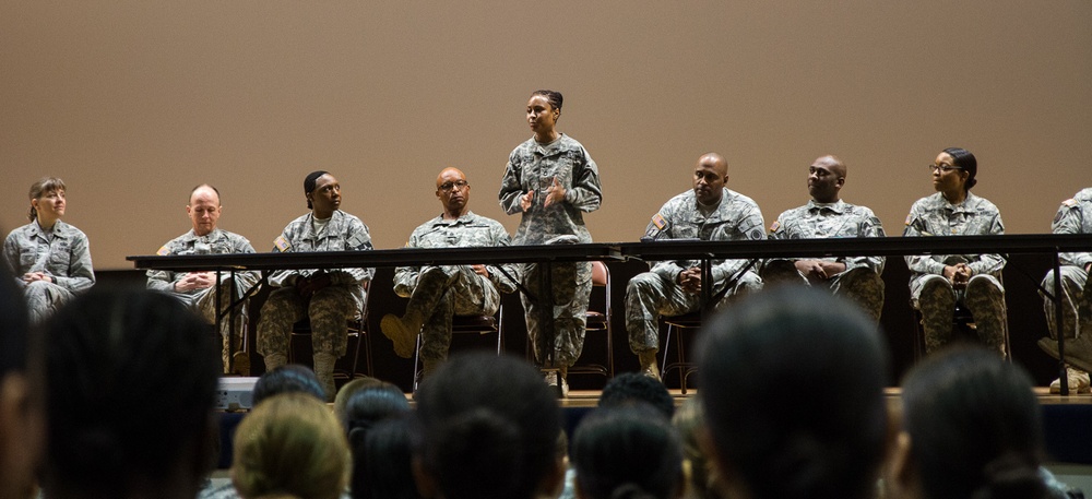 7th Infantry Division holds Sisters in Arms seminar