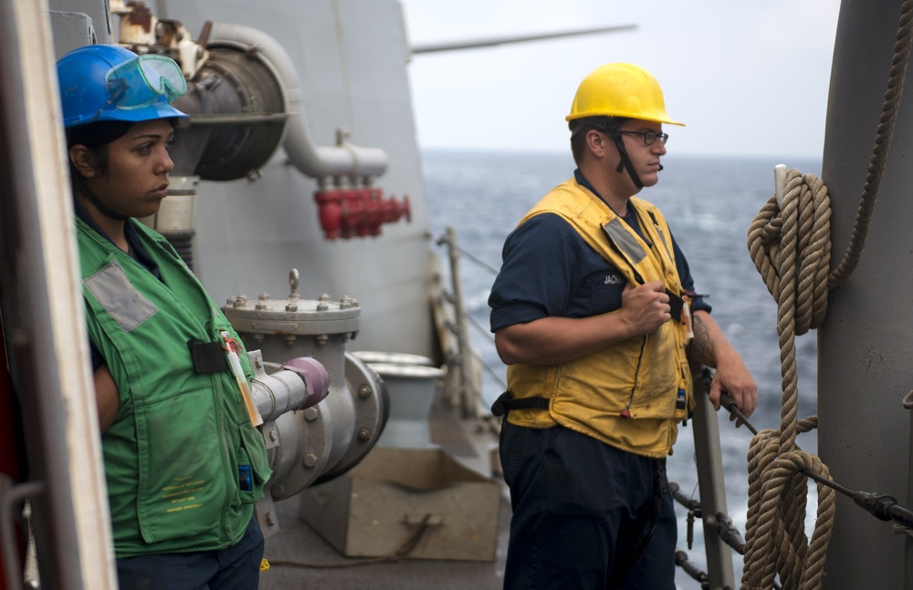 USS Bulkeley replenishment