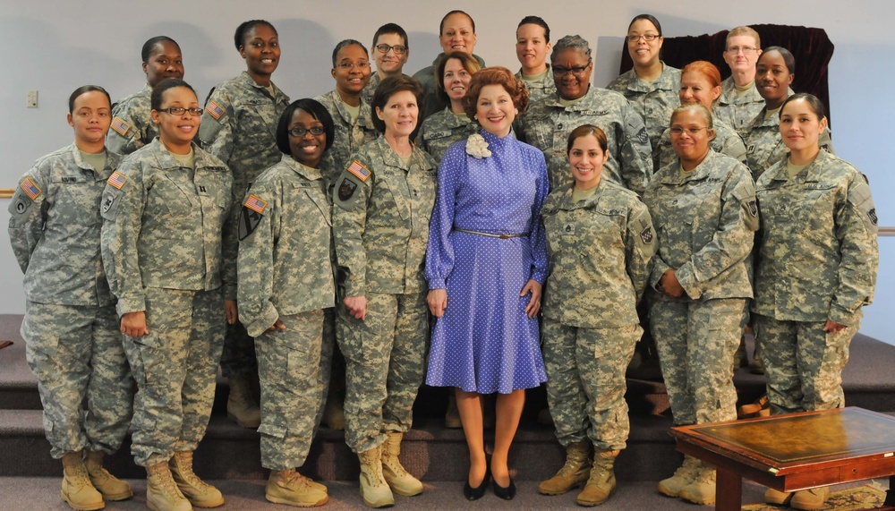 Emmy Award winner brings one-woman show to Army Reserve