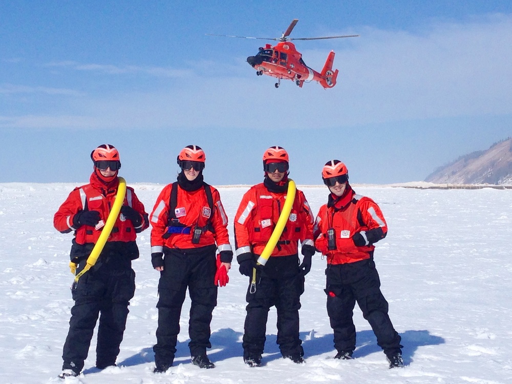 Air Station Traverse City trains with Station Frankfort
