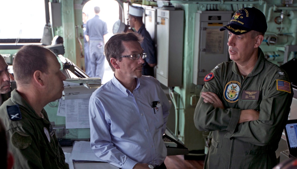 IDF officials ride Osprey, visit USS Mesa Verde