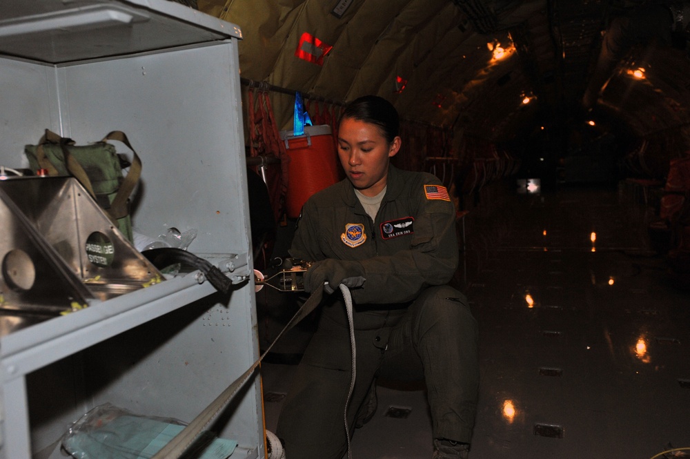 Women’s heritage honored with all female refueling mission