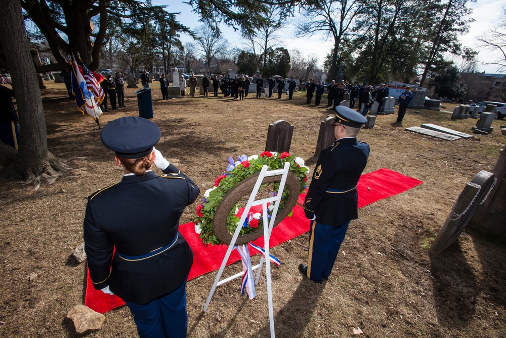 Wreath-laying ceremony held for President Grover Cleveland
