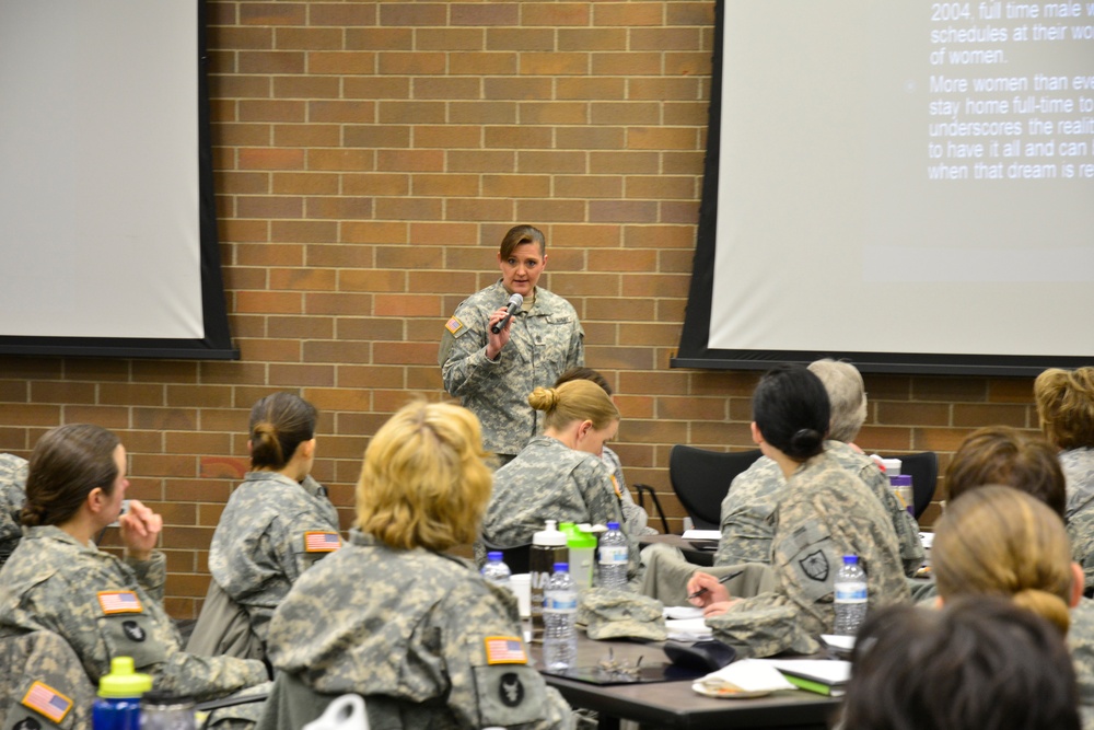 Minnesota National Guard promotes career development for females