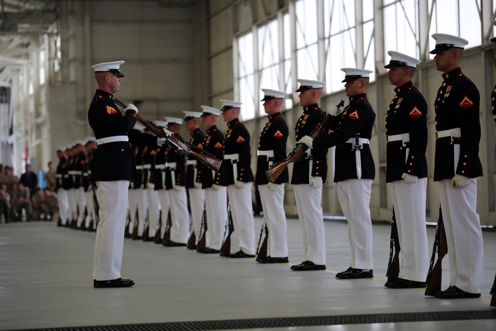 Marine Corps Battle Color Detachment performs at MCAS Beaufort