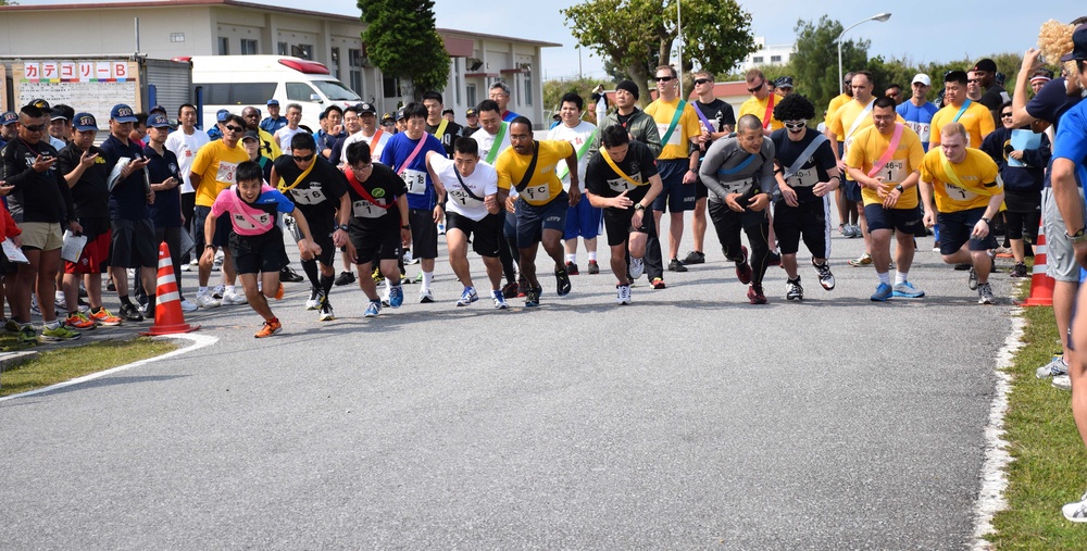NMCB 1 participates in friendship building relay with Japan Self-Defense Force