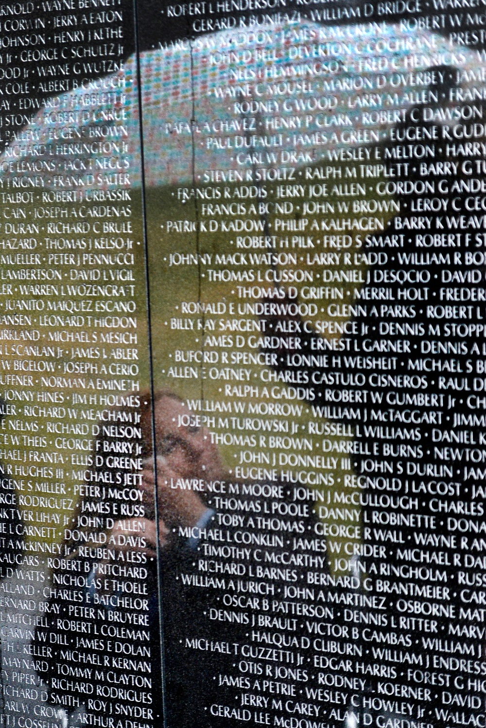 Medal of Honor recipients tour Vietnam Wall