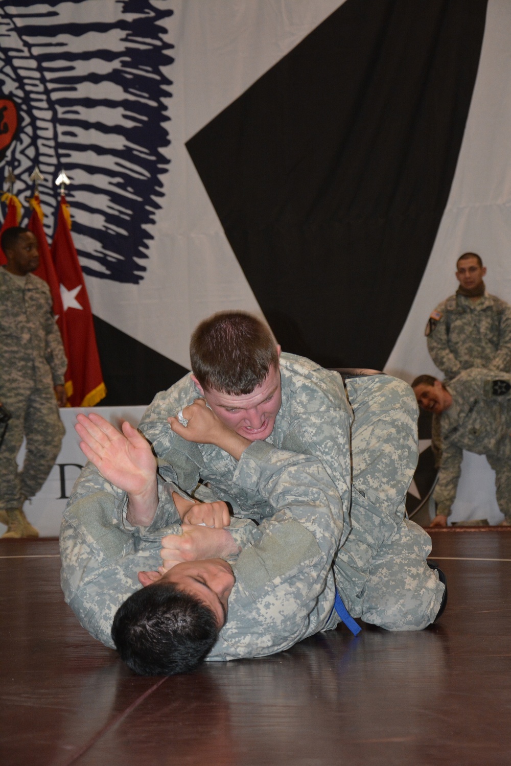 ‘Finishing the Fight,' 210th FA Brigade combatives team dominates 2nd Infantry Division tournament