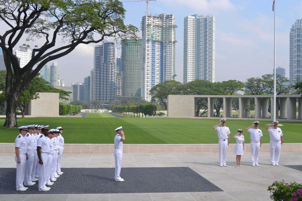 Cowpens sailors pay homage at Manila American Cemetery