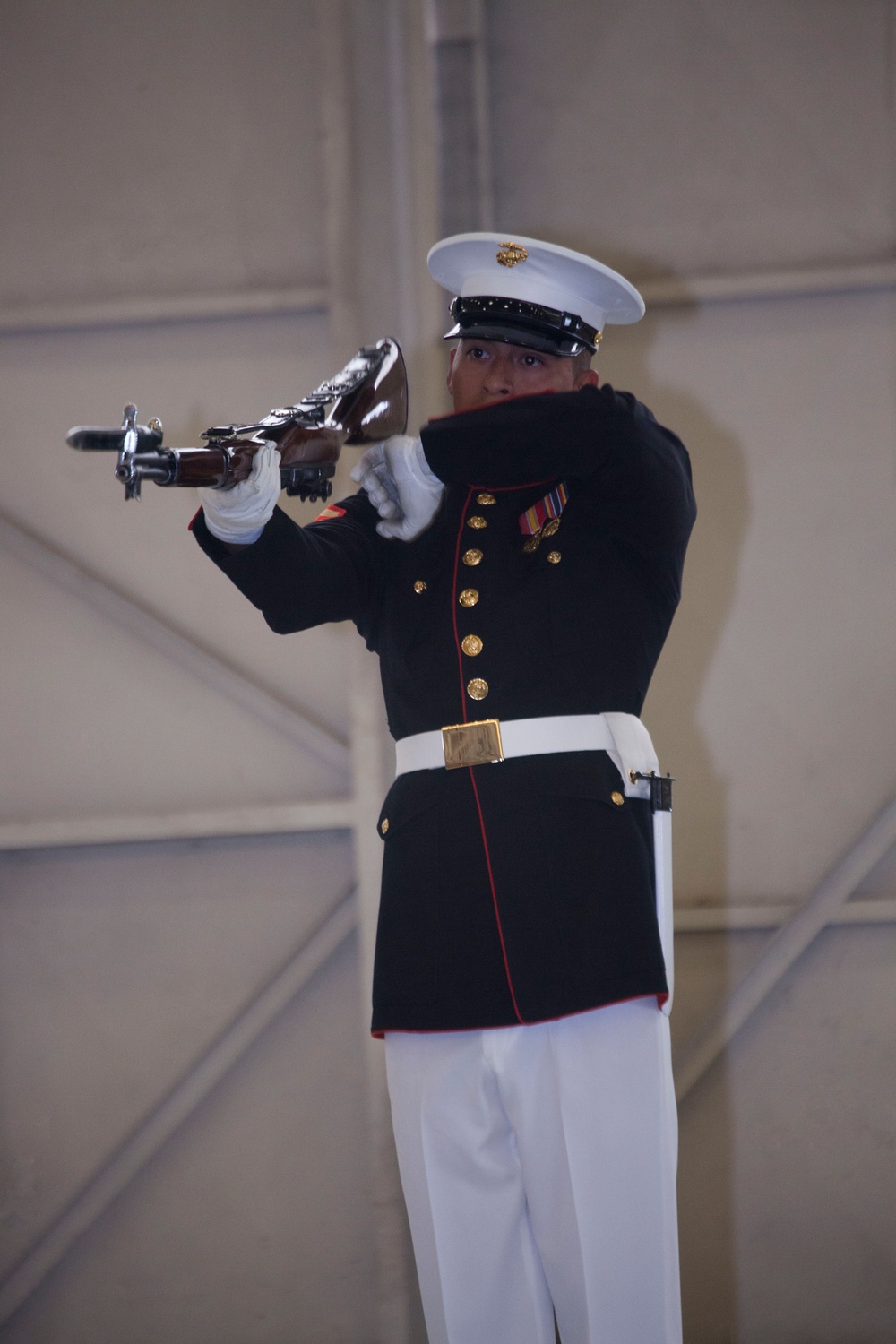 Drum and Bugle Corps and Silent Drill Platoon perform aboard Marine Corps Air Station Beaufort