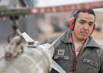 Combat Hammer bomb loading