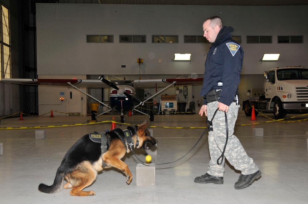 181st Intelligence Wing host K9 training