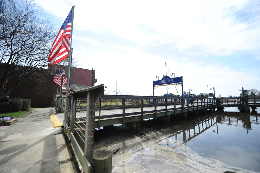 Coast Guard monitors Georgetown, SC, oil spill response