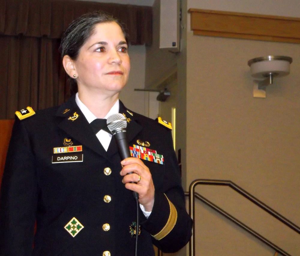 Army symposium lauds women of character