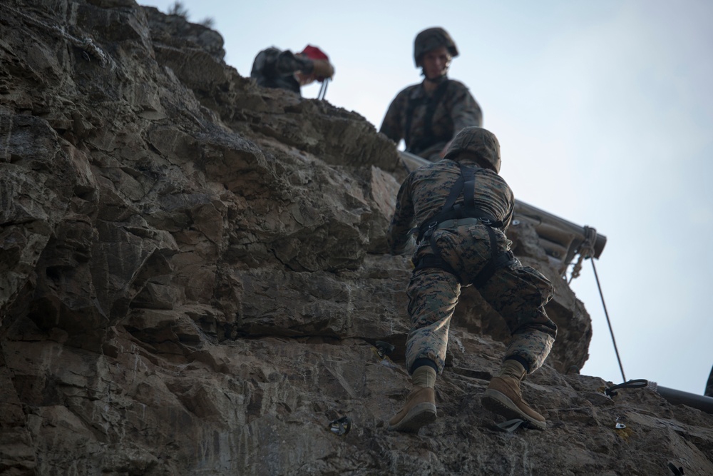 U.S. Marines trek through ROK Marine Mountain Warfare Course: Part 1 of 3