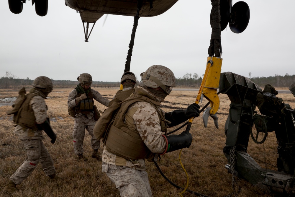 Artillery in the air: Landing support specialists test lift capabilities