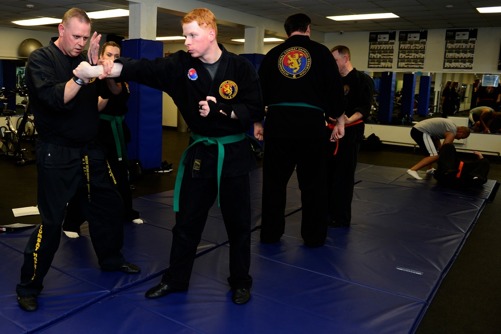 Combat hapkido class