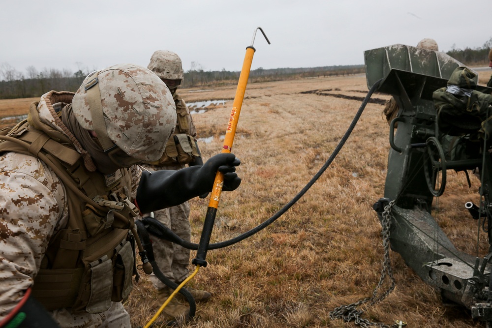 1st Bn, 10th Marines takes to the sky