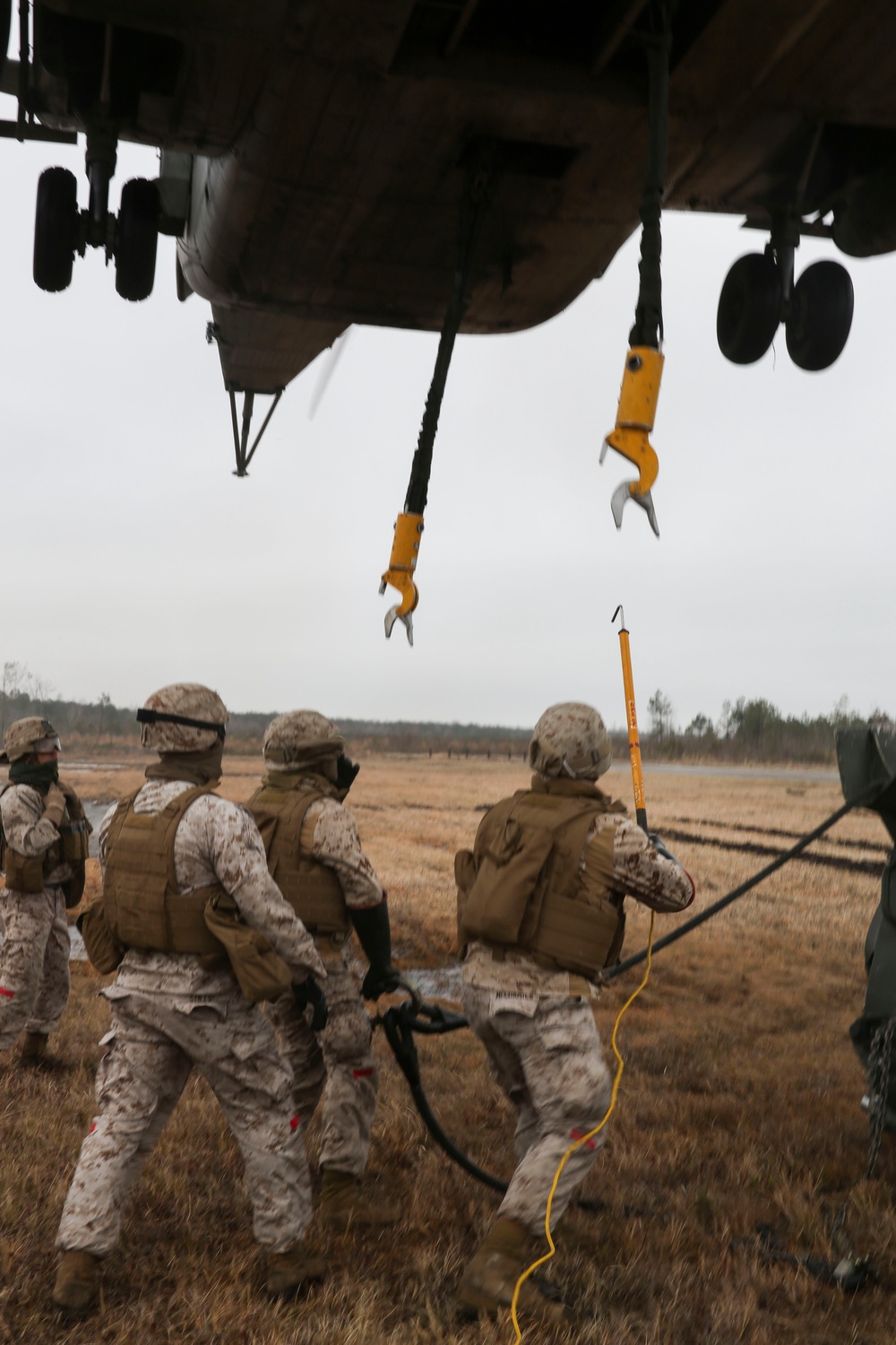 1st Bn, 10th Marines take to the sky