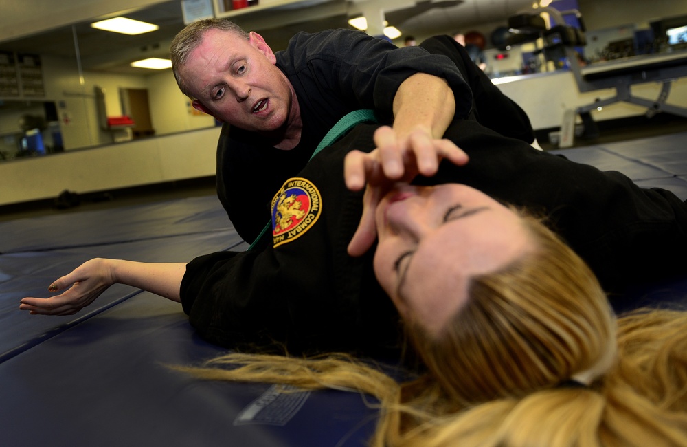 Combat hapkido class