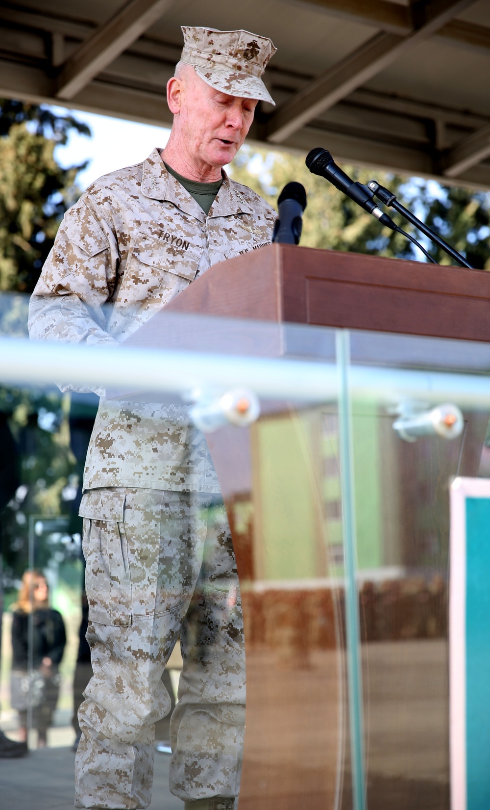 Lt. Gen. Tryon attends Georgian departure ceremony