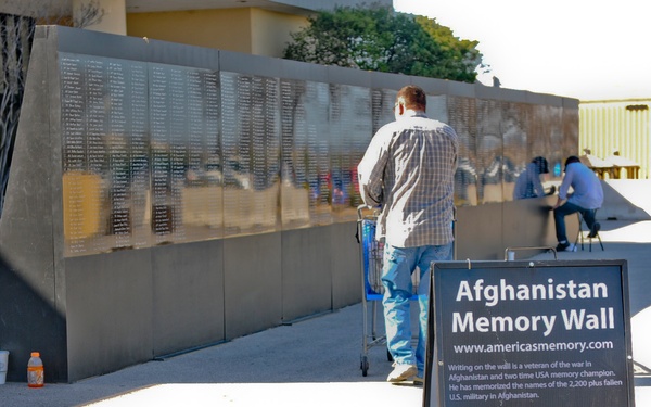 Navy veteran memorizes names of fallen heroes