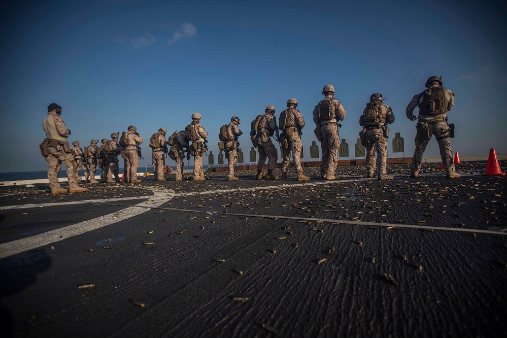 13th MEU, Maritime Raid Force, Conduct Deck Shoot