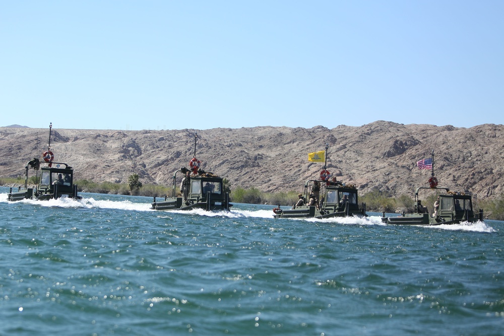 Bridging the gap: 7th ESB Marines train on the Colorado River